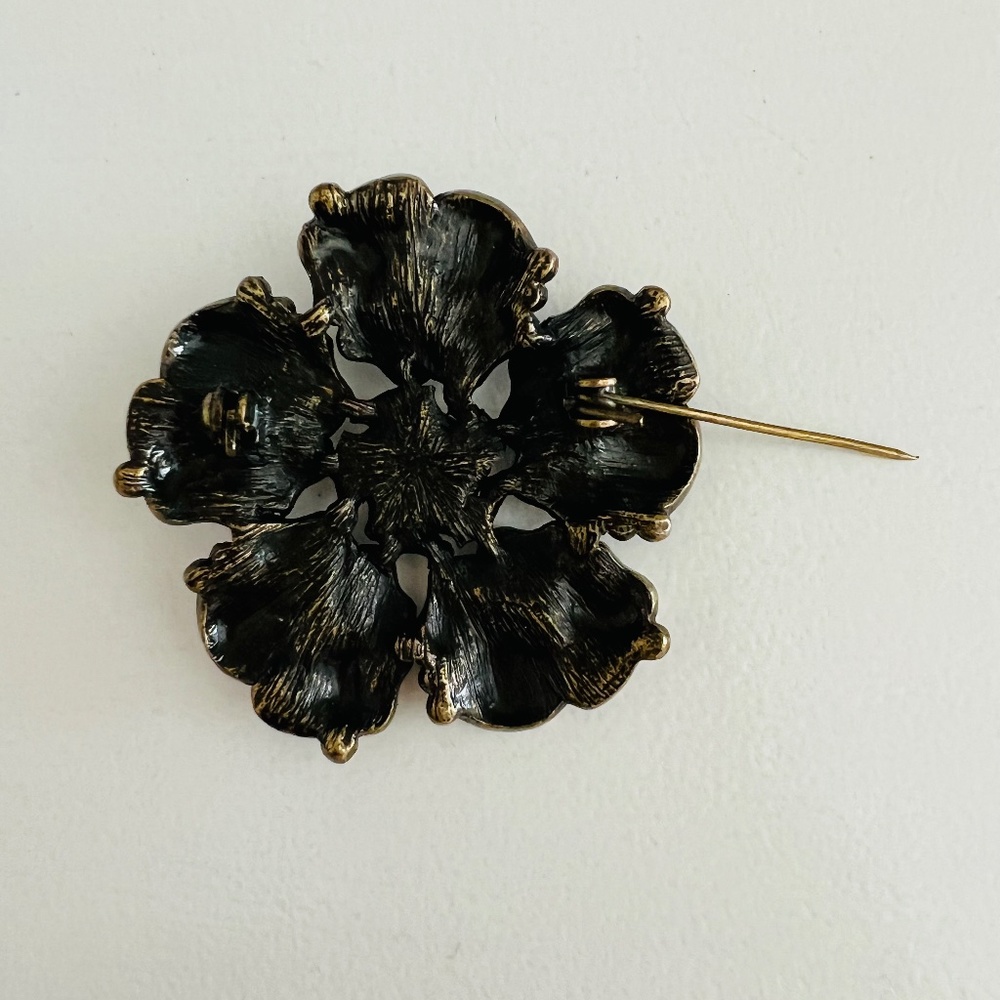 Floral Rhinestone Brooch - Picture 2 of 4
